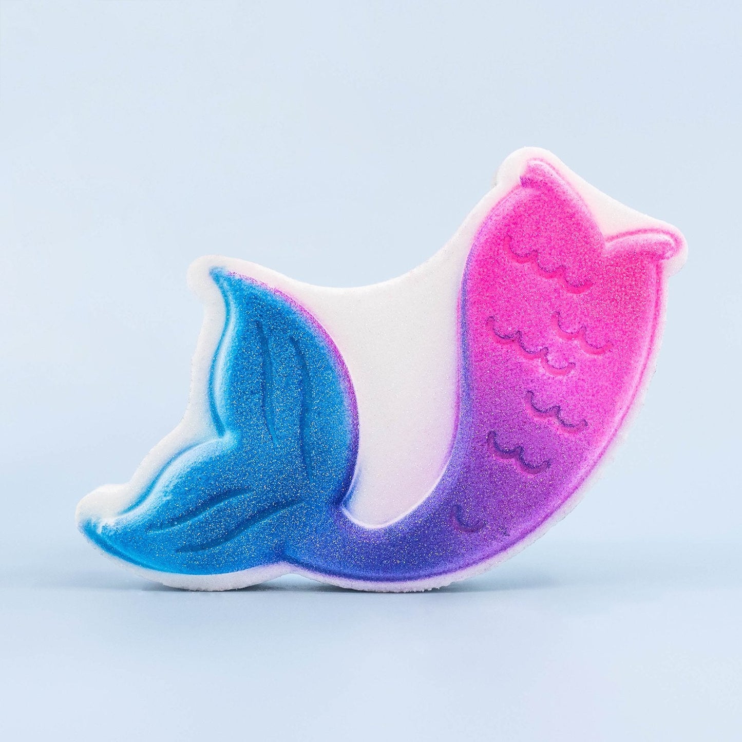 Mermaid Tail Bath Bomb – Tropical Coconut & Colorful Fizz 🧜‍♀️🥥