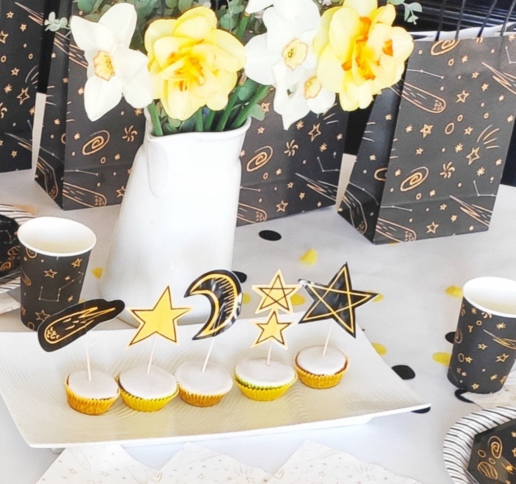 Space Birthday Party Supplies Kit – Planets, Stars, Galaxias | Party in a Box