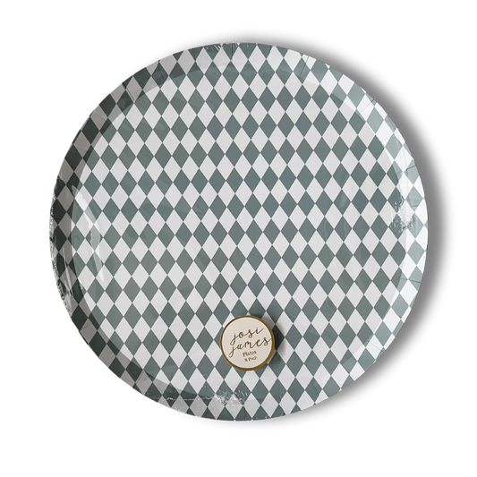 Premium Green Bavarian Check Paper Plates (8pcs)