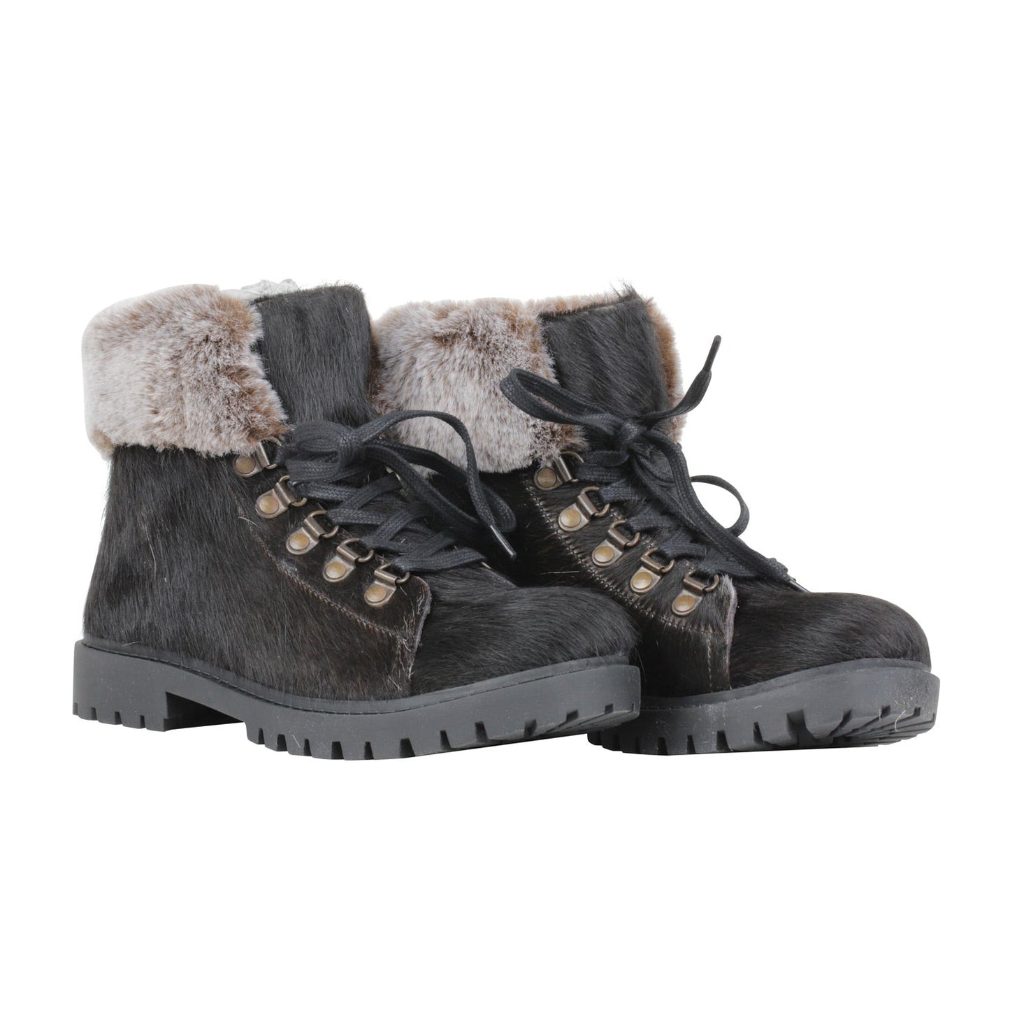 Turbulent Boots