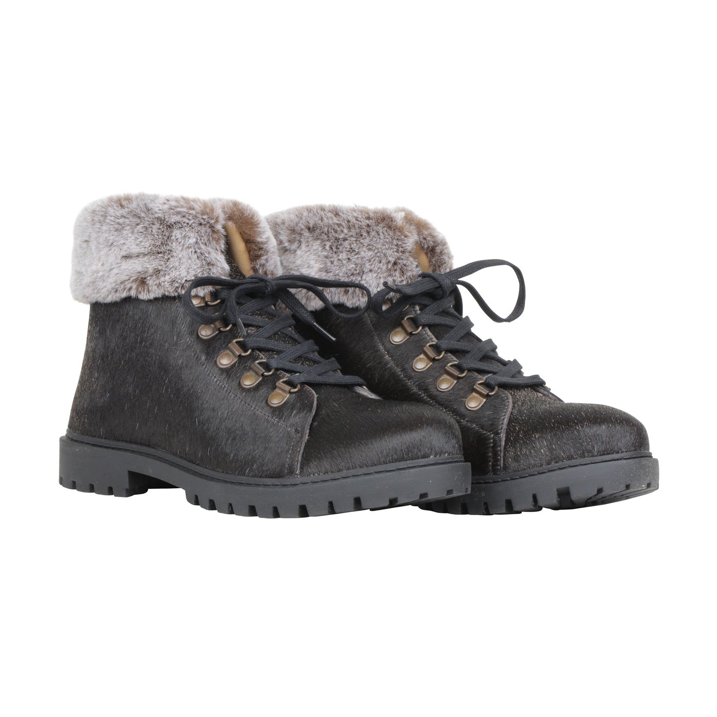Turbulent Boots