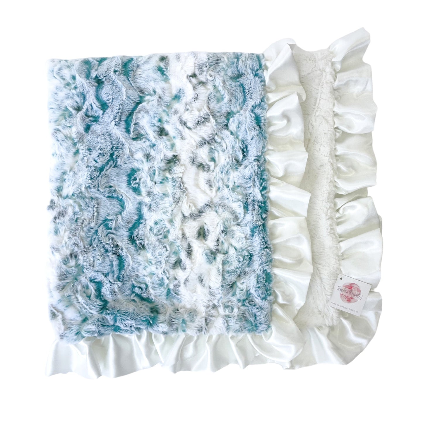 Shoreline Dreams Luxe Cuddle Blanket