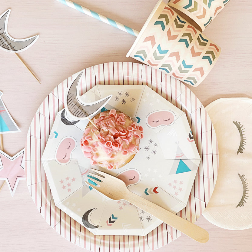 Glamping Sleepover Small Plates 7" (Set of 8) – Slumber Party Supplies