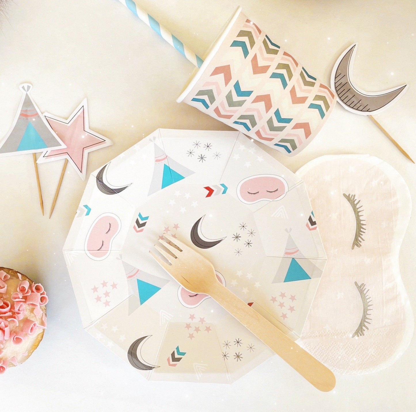 Glamping Sleepover Small Plates 7" (Set of 8) – Slumber Party Supplies