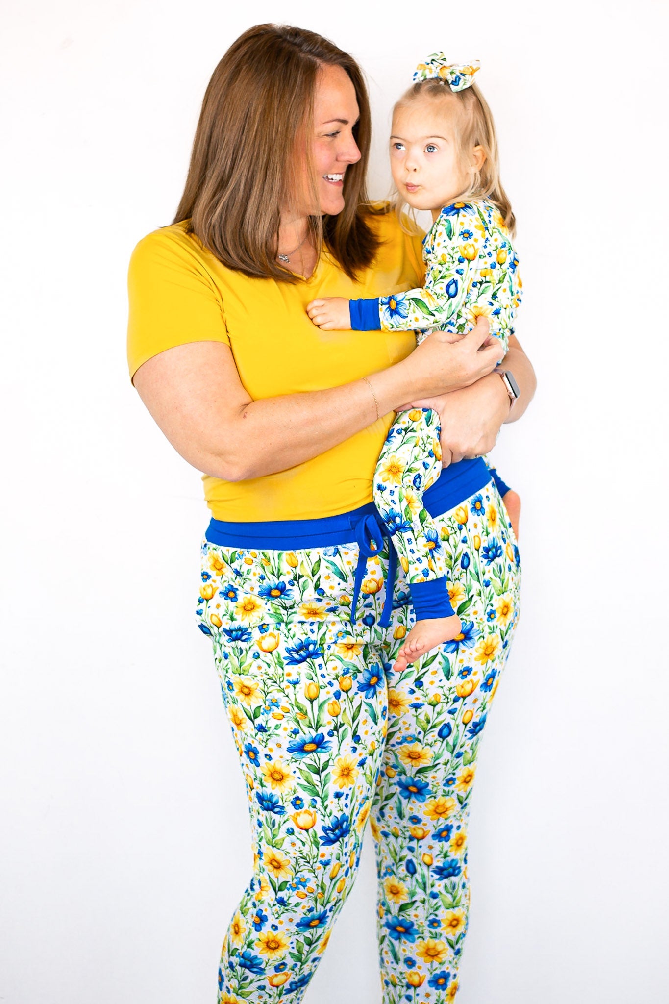 Sunshine Meadows | Bamboo Two-Piece Pajamas
