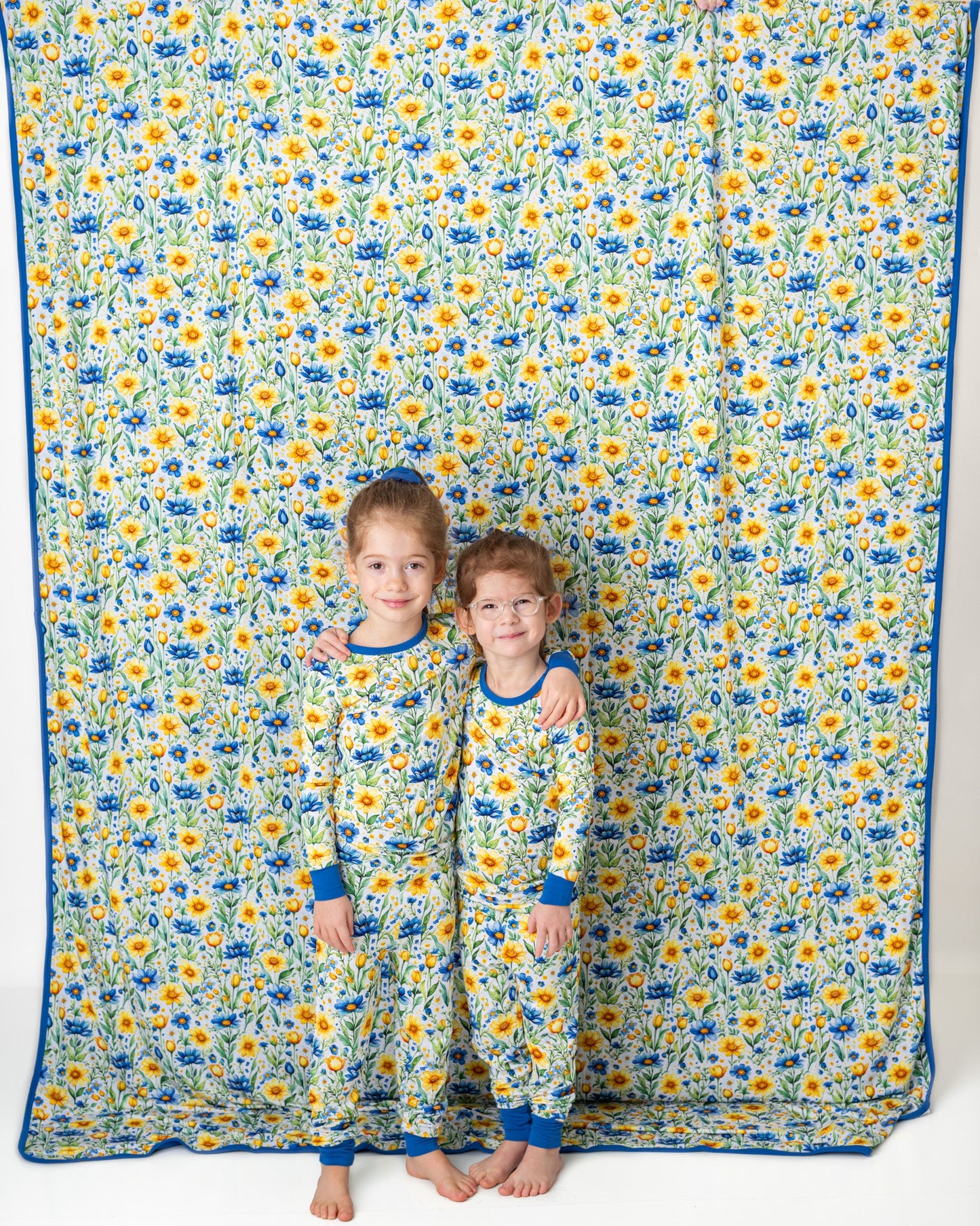 Sunshine Meadows | Bamboo Double Layer Adult Blanket