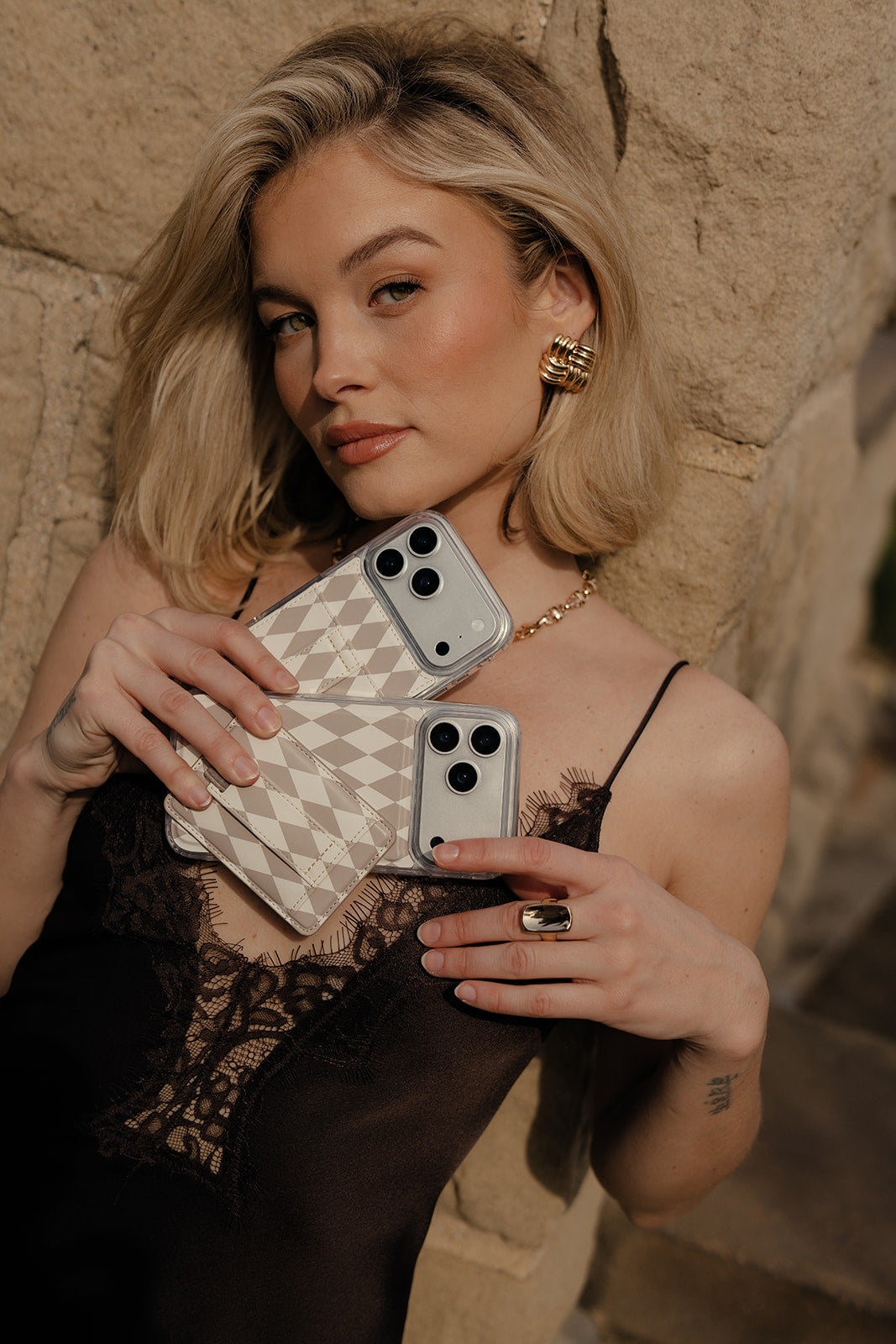 Diamond Latte Magnetic Case
